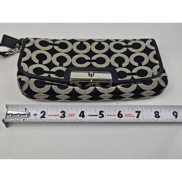 Coach Black Op Art Sateen Canvas Kristin Wristlet Purse Hanging Tag - Picture 8 of 9